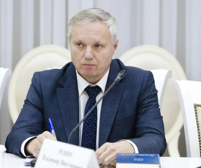 Работал при трех мэрах! Что известно о новом руководителе Октябрьска