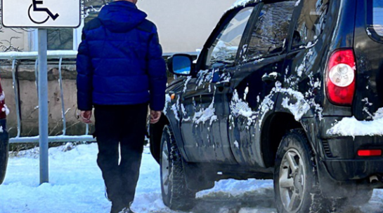 Водительские права водителей перенесут в MAX. В МВД рассказали, зачем это нужно