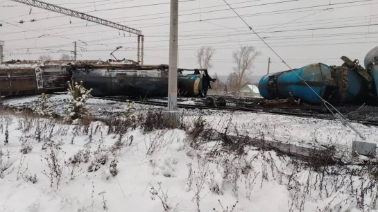 Пассажирские поезда пустили через Сызрань из-за крушения на железной дороге