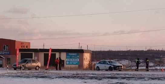 На выезде из Сызрани подбили патрульный автомобиль полиции