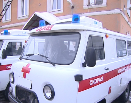 В Сызрани не поделили кольцо бензовоз и учебный автомобиль