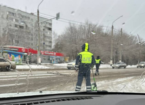 Машина сбила человека у центральной городской больницы Сызрани