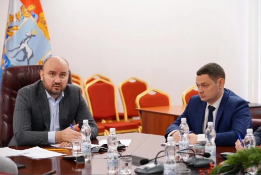 Губернатор Вячеслав Федорищев приехал в Сызрань и провел совещание штаба