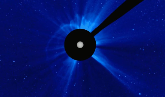 На обратной стороне Солнца произошел мощнейший взрыв - ученые пока не знают, что произошло со звездой