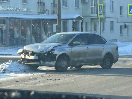 Три машины, два водителя: в центре Сызрани продолжилась череда автоаварий