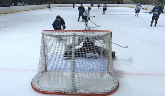 Сызранский «Нефтяник» не оставил камня на камне от аутсайдера