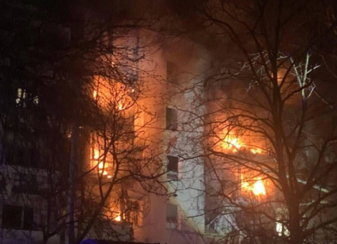 Взрывная волна взорвавшейся многоэтажки накрыла соседний дом: 15 квартир разрушено, выгорело 8 балконов