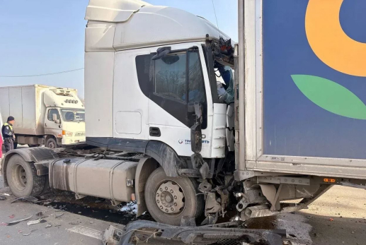 В ЦГРБ Сызрани доставлен раненый на М-5 дальнобойщик