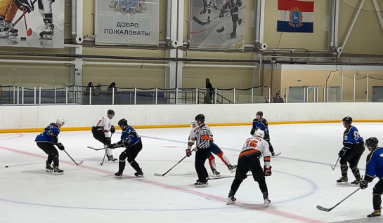 Сегодня сызранский «Нефтяник» сразится с «Энергией» за трофей ТЛХЛ