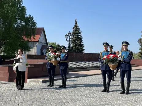 В Сызрани начались торжества в честь дня Победы - смотрим фото