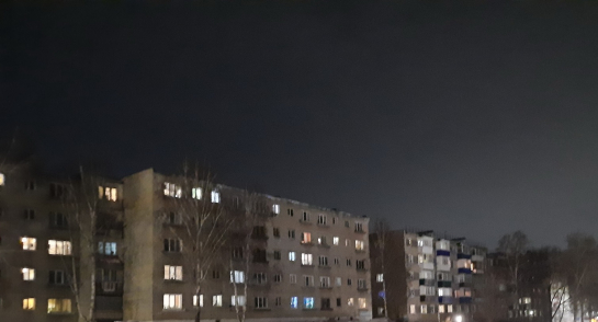 ВСУ меняет тактику: дроны зависают на недосягаемой высоте, а затем атакуют между домами и бьют в окна
