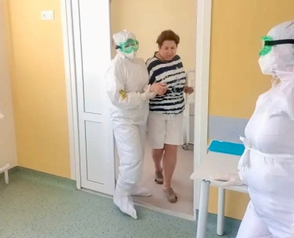 Сызранских медиков начали учить действиям при лихорадке Эбола