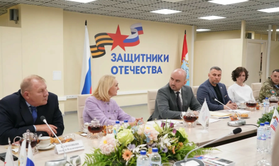 Вячеслав Федорищев встретился с сотрудниками фонда «Защитники Отечества»