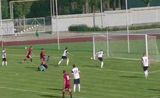 Семь пробоин: «Сызрань-2003» отправила «Волгу» на дно в первом матче плей-офф