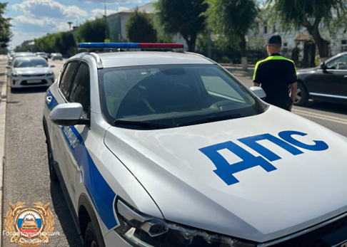Возвращающихся домой жителей Сызрани встречала стена из полицейских
