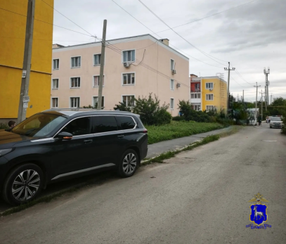 В Сызрани ребенок выбежал под колеса иномарки