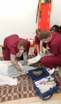 Медики Сызрани спасали пострадавших в полевых условиях