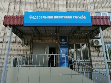 Заплатить надо до 15 июля: о чем россиян предупредили в налоговой инспекции