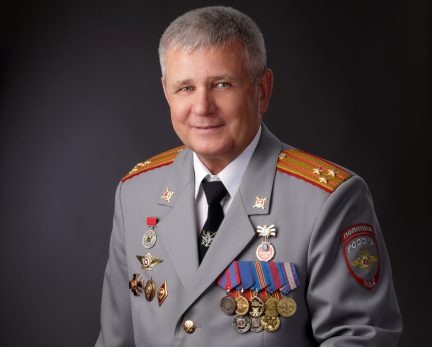 Юбилей отмечает начальник Сызранского линейного отдела полиции Рамиль Байгулов