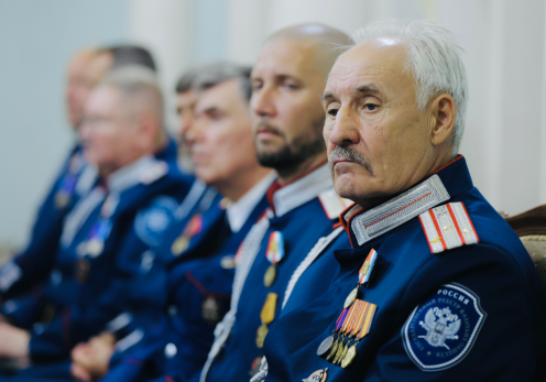 Губернатор Вячеслав Федорищев провел заседание Совета по делам казачества