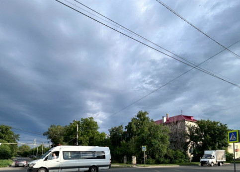В Поволжье на пути дронов оказался башенный кран: подробности воздушного налета