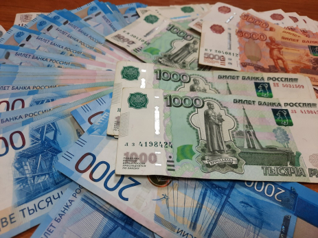 Аферисты уговорили подростка отдать им все семейные сбережения и золото