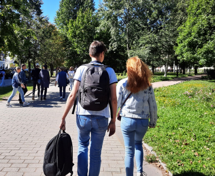 Психолог назвал три признака того, что жена начинает «пилить» мужа