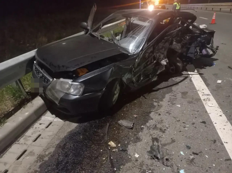 В разорванном «Хендае» выжила женщина: фото с места аварии под Сызранью