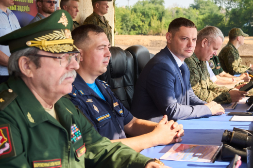 Мэр сообщил о масштабных военных учениях на Волге под Сызранью