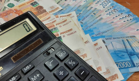 Заявления принимают до 1 октября: родителям вернут часть денег за 2025 год