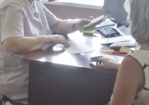 Чем опасен одновременный приём 5 лекарств: что говорят врачи