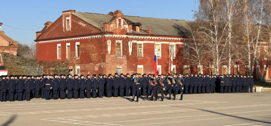 Сегодня в СВВАУЛе прошел выпуск молодых офицеров: смотрим фото