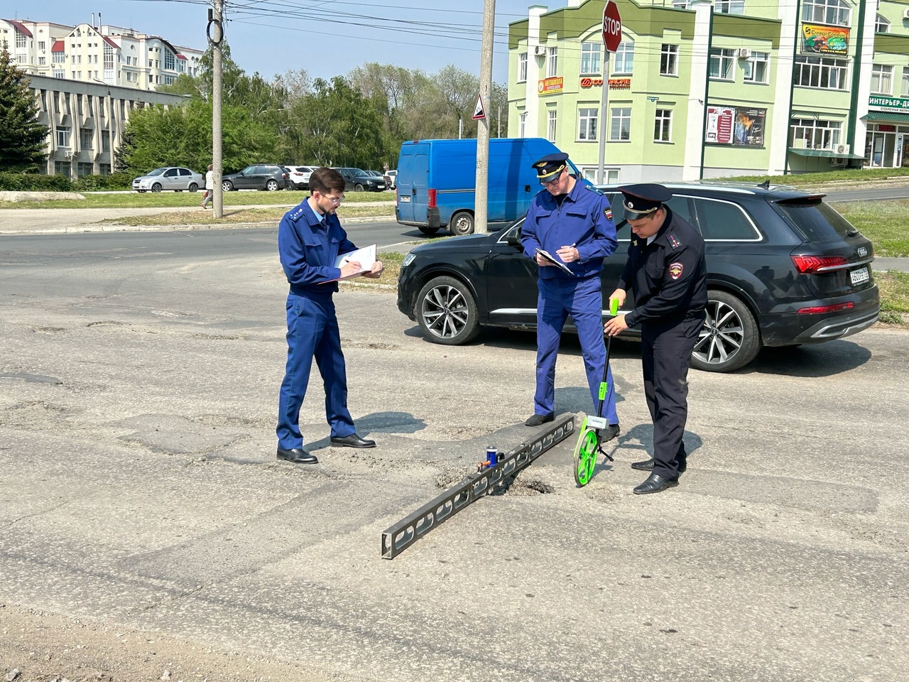 Декабристов, Ульяновская, Московская, где еще: и.о. прокурора лично  пересчитал ловушки на дорогах Сызрани / Новости / КТВ-ЛУЧ