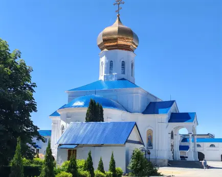 Сызранский мужской монастырь объявил о наборе детей в школу