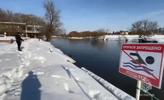 Алину похоронили сегодня: местные жители в шоке от того, что рассказал рыбак - одни требуют крови, другие сомневаются