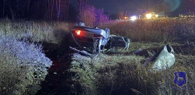 Машина с подростками разбилась на трассе в Самарской области