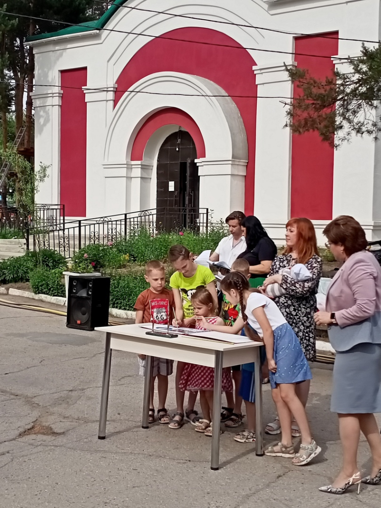 Все дороги в Сызрани все равно ведут к храму: имена пяти семей Сызрани в  Почетной книге | 04.06.2023 | Сызрань - БезФормата