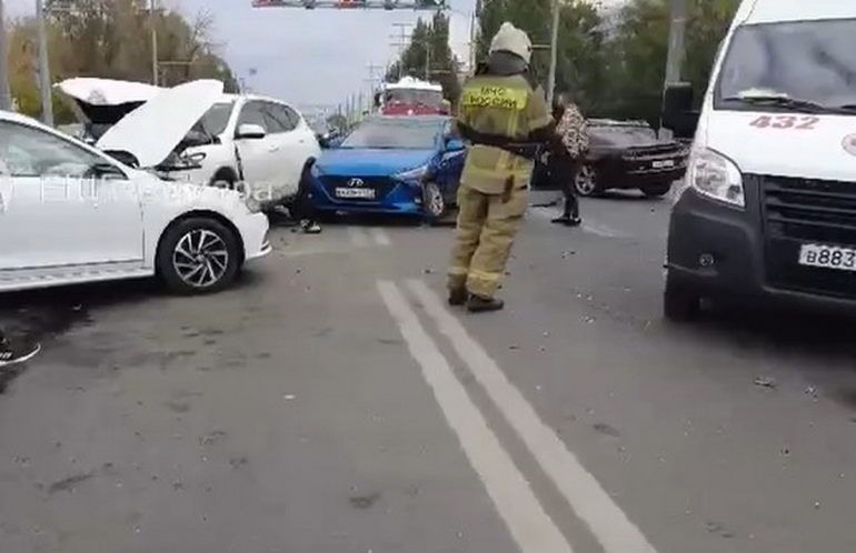 Подборка самых страшных аварий. Слабонервным не смотреть.